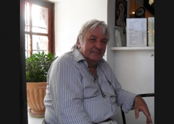 Πέθανε ο Χριστόδουλος Χάλαρης, δημιουργός του δίσκου «Δροσουλίτες» με τον Χρύσανθο