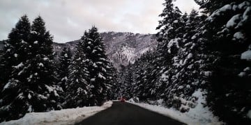 Σε εξέλιξη η κακοκαιρία – Ποιοι δρόμοι είναι κλειστοί