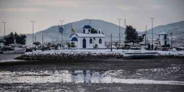 Meteo: Σφοδρό κύμα χιονιά θα πλήξει την Αττική από το Σάββατο έως την Τρίτη 2