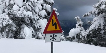 Κακοκαιρία «Σοφία»: Ποιοι δρόμοι είναι κλειστοί, πού χρειάζονται αλυσίδες