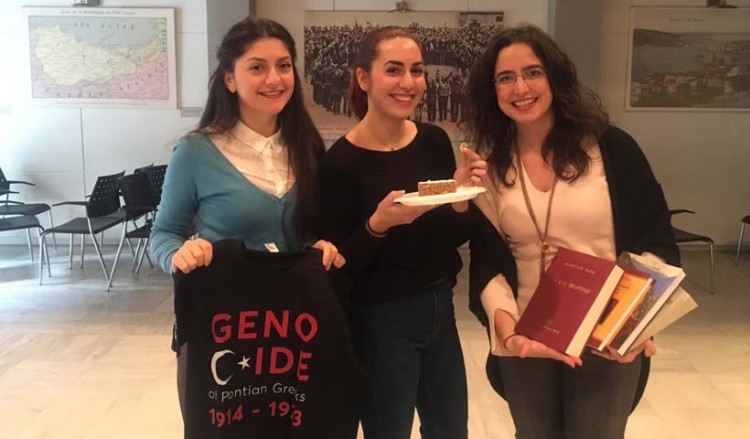 Η ΕΠΟΝΑ έκοψε την πίτα της και συζήτησε δράσεις για τα 100 χρόνια από τη Γενοκτονία των Ποντίων