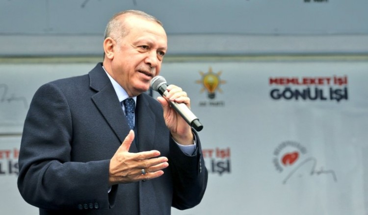 Προεκλογικό παραλήρημα Ερντογάν από την Κερασούντα για τις «συμμορίες» των Ποντίων