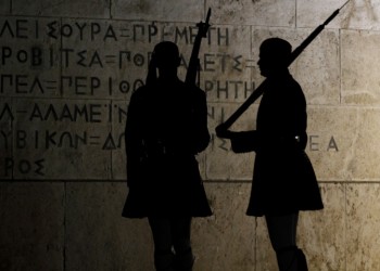 Ποιος ήταν ο Εύζωνας της Προεδρικής Φρουράς που πέθανε ξαφνικά