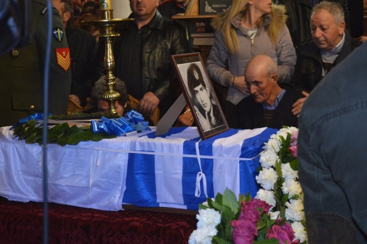 Αποκαλυπτήρια μνημείου-προτομής του εθνομάρτυρα Ζαχαρία Καρδάρα στο Δήμο Βόλβης - Cover Image