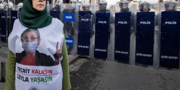 Τουρκία: Επεισόδια μετά την αυτοκτονία Κούρδου κρατουμένου απεργού πείνας