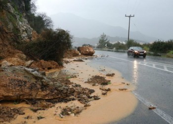 Κρήτη: Συνεχίζονται τα προβλήματα από την κακοκαιρία – Σε αυξημένη επιφυλακή οι Αρχές