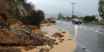 Κρήτη: Συνεχίζονται τα προβλήματα από την κακοκαιρία – Σε αυξημένη επιφυλακή οι Αρχές