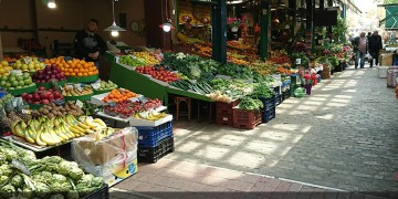 Τρίτη η Ελλάδα στις εισαγωγές αγροτικών προϊόντων από την Αλβανία