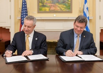 Παράρτημα του Σχολείου Νέας Ελληνικής Γλώσσας του ΑΠΘ στις ΗΠΑ