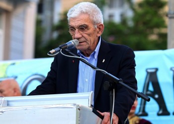 Μπουτάρης: Πλάκα μνήμης για τους Πόντιους και τους Μικρασιάτες στην Πλατεία Ελευθερίας