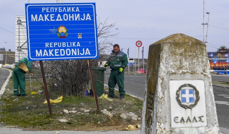 Νέα εποχή για την πΓΔΜ – Σε 6 μήνες θα δουν τι θα κάνουν με τα «αρχαιοελληνικά» αγάλματα