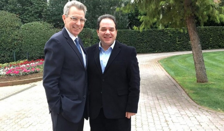 Συνάντηση Αμερικανού πρέσβη με τον διοικητή του Αγίου Όρους