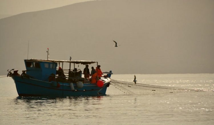Καιρός: Ζέστη, σκόνη και υγρασία το Σάββατο