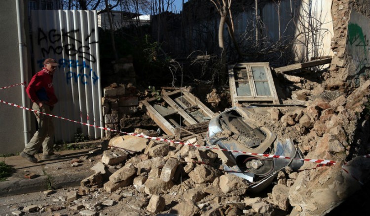 Κατέρρευσε εγκαταλελειμμένο σπίτι στο Γκάζι