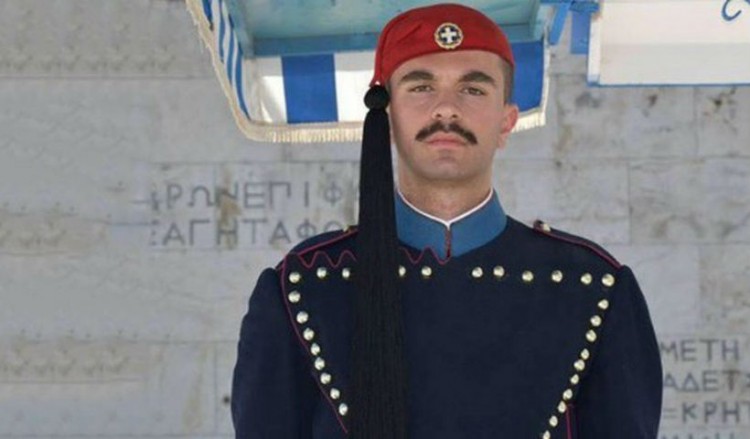 Σήμερα η κηδεία του 24χρονου Εύζωνα της Προεδρικής Φρουράς