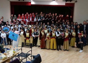 Τα παιδιά των «Ακριτών» Σταυρούπολης στο Φεστιβάλ Ελληνικών Χορών «Σαραρίμ»