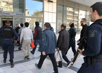 Πρόκληση η επικήρυξη των «8» Τούρκων αξιωματικών από την Άγκυρα