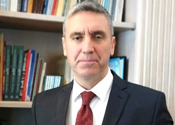 Ο Τούρκος πρεσβευτής στην Αθήνα για τα ελληνοτουρκικά, τις διεκδικήσεις στο Αιγαίο και τη Συμφωνία των Πρεσπών