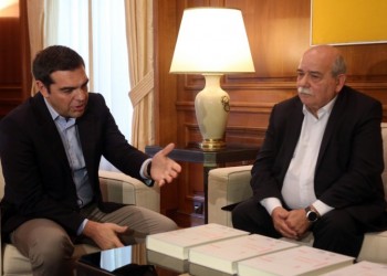 Επιστολή Τσίπρα σε Βούτση για τον κανονισμό της Βουλής: Εκβιαζόμενος δεν υπήρξα ποτέ