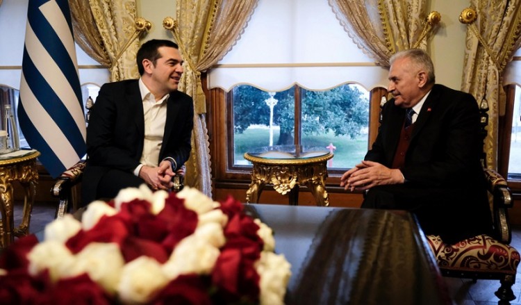 Κωνσταντινούπολη: Άτυπη συνάντηση Τσίπρα με τον Μπιναλί Γιλντιρίμ