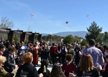 Ποντιακοί ρυθμοί στα κούλουμα της Αγίας Βαρβάρας με σύμμαχο τον καλό καιρό