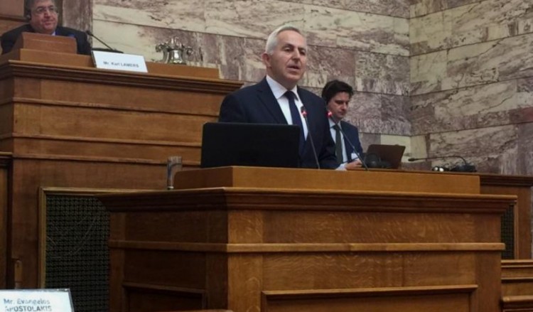 Αποστολάκης για Τουρκία: Κίνδυνος για σοβαρό ατύχημα στο Αιγαίο