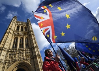 Brexit: Οι βουλευτές στη Βρετανία ψήφισαν υπέρ της αναβολής και μιας νέας ψηφοφορίας