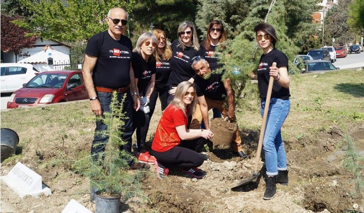 Δενδροφύτευση με συμβολισμούς στο Ωραιόκαστρο – Κάθε δένδρο και μια πόλη του Πόντου (φωτο)