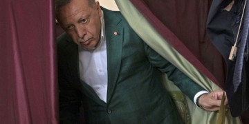 Τουρκία: Φουντώνουν τα σενάρια για πρόωρες εκλογές