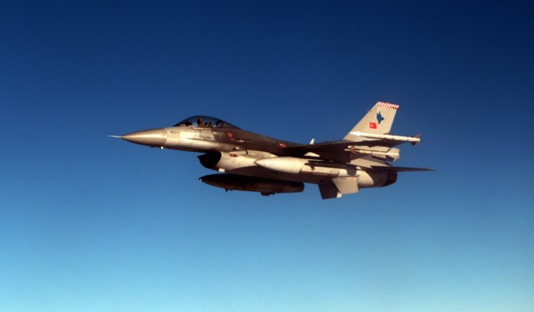 Δύο τουρκικά F-16 πέταξαν πάνω από το Φαρμακονήσι