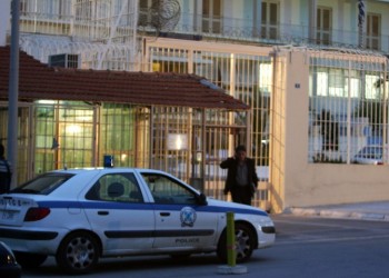 «Έκοψαν την καρωτίδα του κρατούμενου στον Κορυδαλλό»