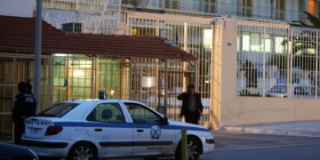 «Έκοψαν την καρωτίδα του κρατούμενου στον Κορυδαλλό»