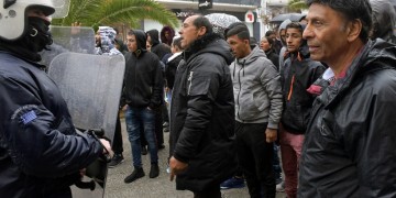 Κορινθία: Ελεύθερος με όρους ο 35χρονος που κατηγορείται για τον φόνο του Ρομά