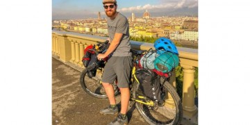 Θεσσαλονίκη: Έκλεψαν το ποδήλατο Ολλανδού που ταξιδεύει για φιλανθρωπικό σκοπό