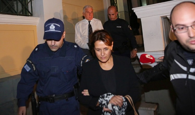 Αποφυλακίστηκε η Σταυρούλα Κουράκου, σύζυγος του Γιάννου Παπαντωνίου