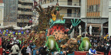 Καλοκαιρινό καρναβάλι ανήγγειλε ο δήμαρχος Πατρέων Κώστας Πελετίδης (βίντεο)