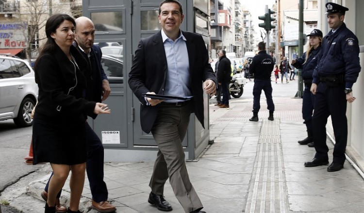 ΣΥΡΙΖΑ: Τα πρώτα 16 ονόματα του ευρωψηφοδελτίου