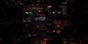 Βενεζουέλα: Στο σκοτάδι το Καράκας και μεγάλο τμήμα της χώρας