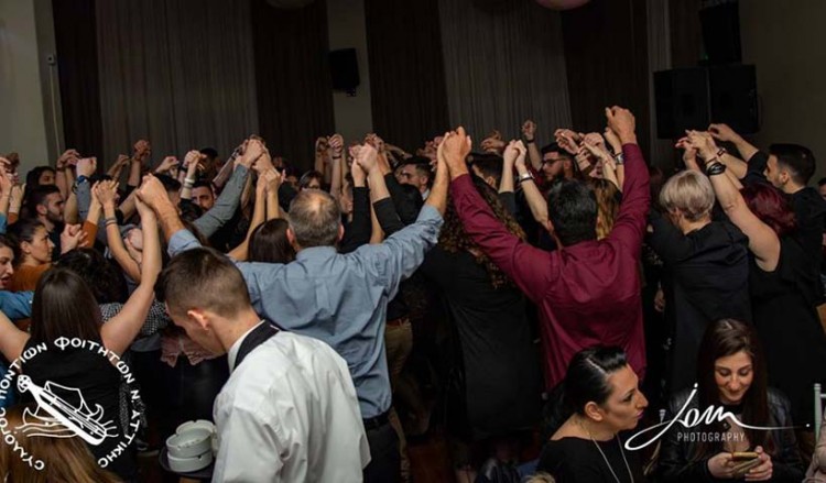 Άψιμον στο χορό του Συλλόγου Ποντίων Φοιτητών Αττικής (φωτο)