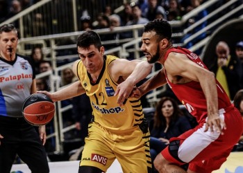 Ο Ολυμπιακός πήρε το μπασκετικό ντέρμπι με την ΑΕΚ