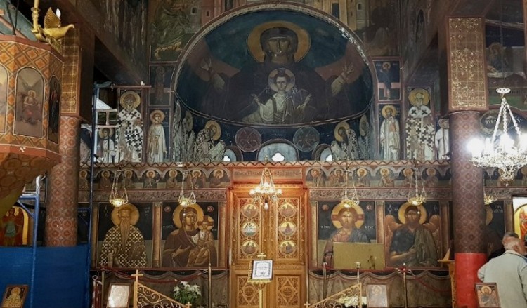 Καταστρέφονται οι αγιογραφίες του Φώτη Κόντογλου στον Άγιο Χαράλαμπο στο Πεδίον Άρεως