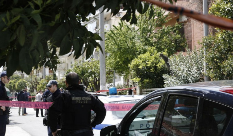 Θεσσαλονίκη: Ληστεία υπό την απειλή μεγαλόσωμου σκύλου