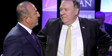 Πομπέο: Η Τουρκία δεν μπορεί να έχει αμερικανικά F-35 και ρωσικά S-400