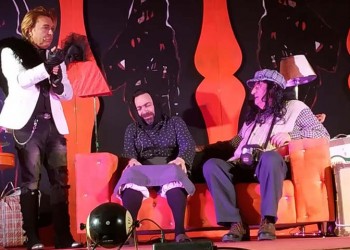 Η ποντιακή παράσταση «Γόβα Παρθένα» έρχεται για πρώτη φορά στην Αθήνα και υπόσχεται να χαρίσει άφθονο γέλιο