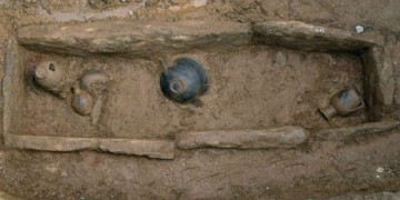 Μυτιλήνη: Έκθεση με ταφικά ευρήματα ηλικίας 2.800 ετών στο Αρχαιολογικό Μουσείο