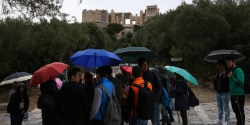 Βροχερός καιρός και σήμερα – Βελτίωση από το μεσημέρι 3