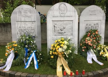 Συγκίνηση στα αποκαλυπτήρια του μνημείου της Γενοκτονίας των Ποντίων στο Μόναχο (βίντεο)