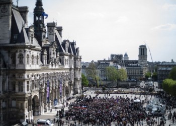 Παναγία των Παρισίων: Σήμερα η πρώτη λειτουργία μετά τη φωτιά