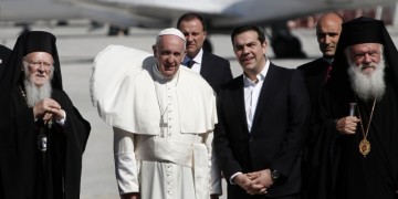 Η φράση του Τσίπρα που έκανε τον Πάπα να πιστεύει ότι αξίζει το Νόμπελ