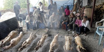 Πάσχα 2019: Έθιμα και παραδόσεις της Ρούμελης